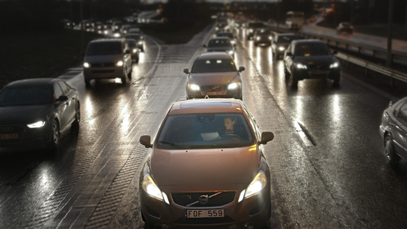 Illustration for article titled Volvo Hits Swedish Streets With 100 Self-Driving Cars So You Can Tweet